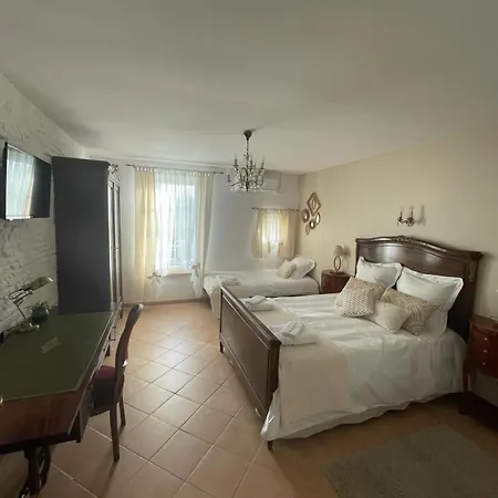 La Porte Doree... Casa de hóspedes 3*