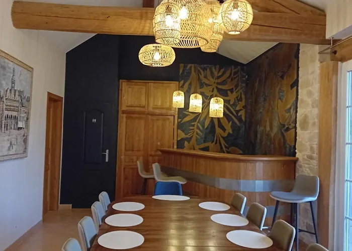 La Porte Dorée... 3* Saint-Nicolas-de-la-Grave